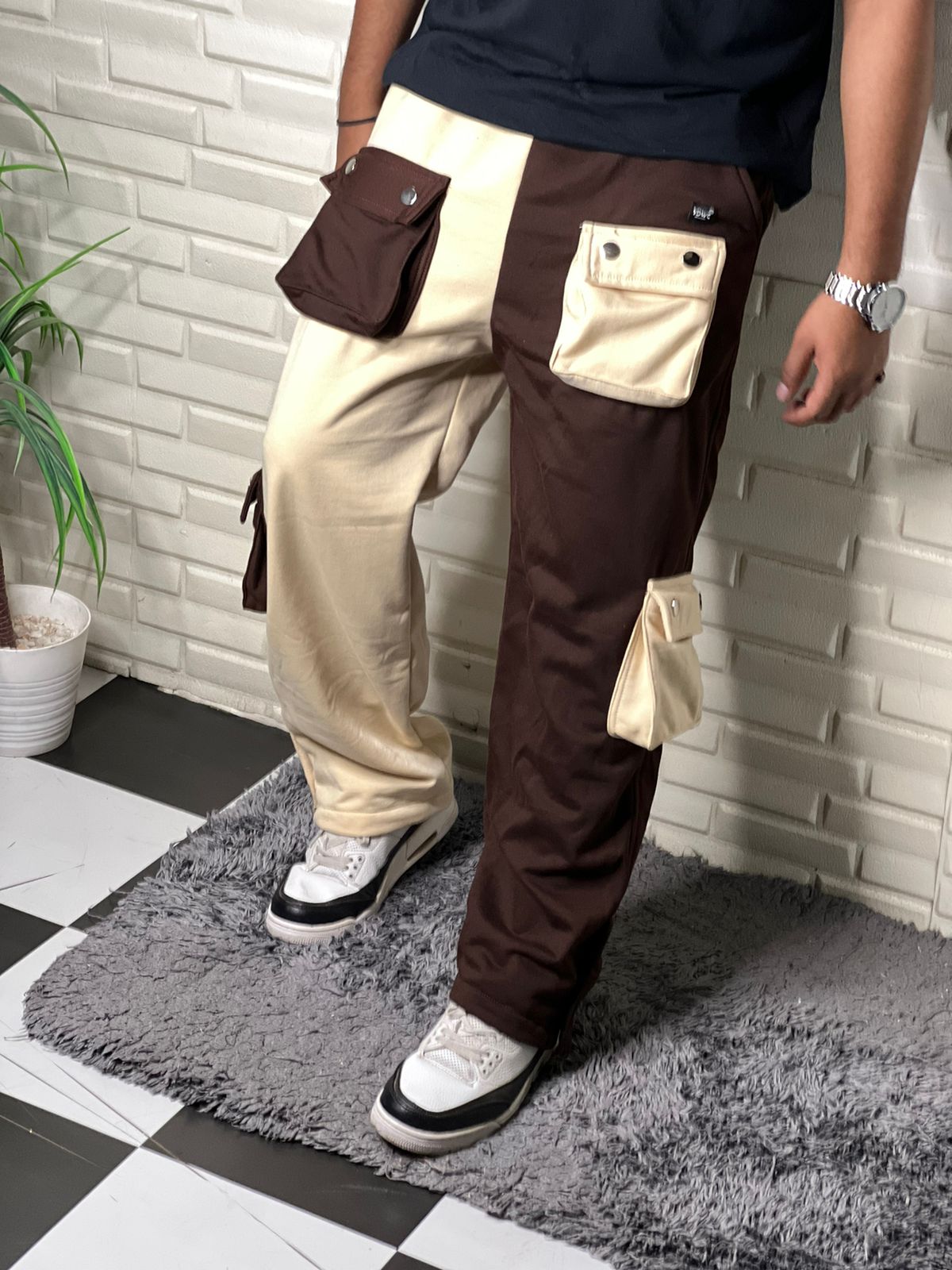 Cargo Pocket Straight Fit Pant